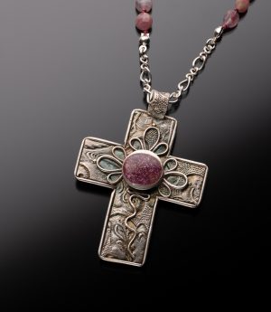 sterling-silver-cross-necklace